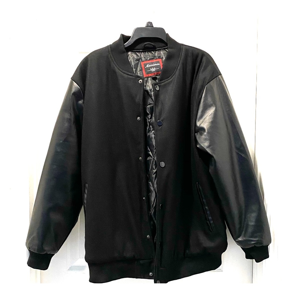 Bomber Jacket 👀😎🔥 FAST SHIPPING 🚚💨😉